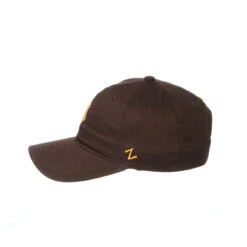 Wyoming Cowboys Bucking Horse Scholarship Hat 2.0 – Brown -Sportswear Discount Store WYOADJ005001 8 2 scaled 1